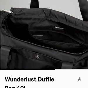 COPY - Lululemon gym/dance bag navy several pockets and zippers.